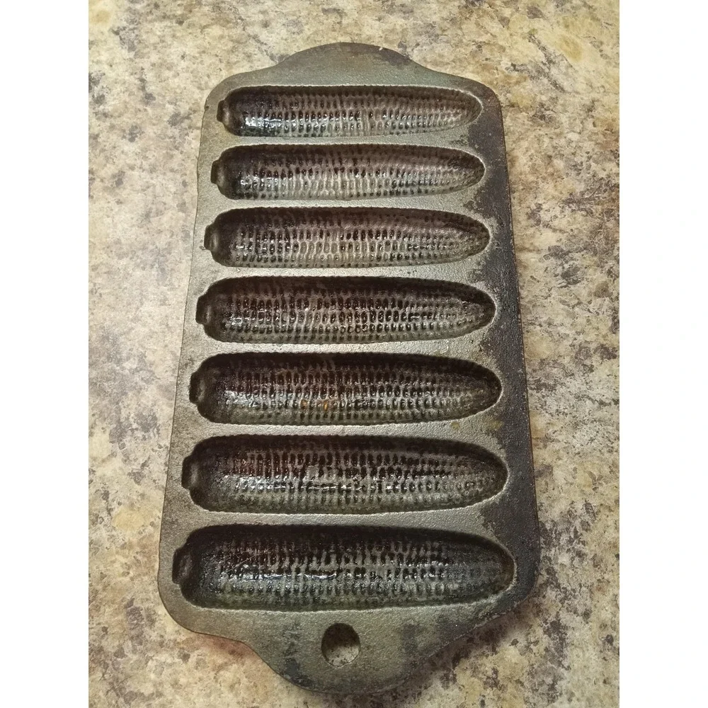 Griswold No 262 Crispy Corn Wheat Stick Pan 625 Cast Iron 7 Slot Erie PA USA